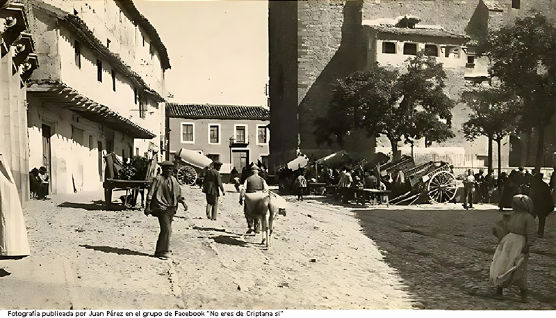 Mercado en la Plaza. 1927
